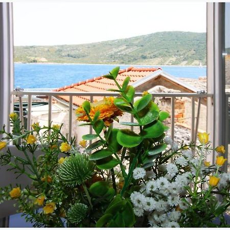 Apartment Karmela Primosten Exterior photo